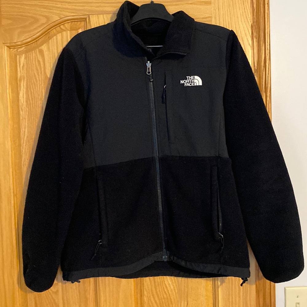 Black North Face Denali size medium